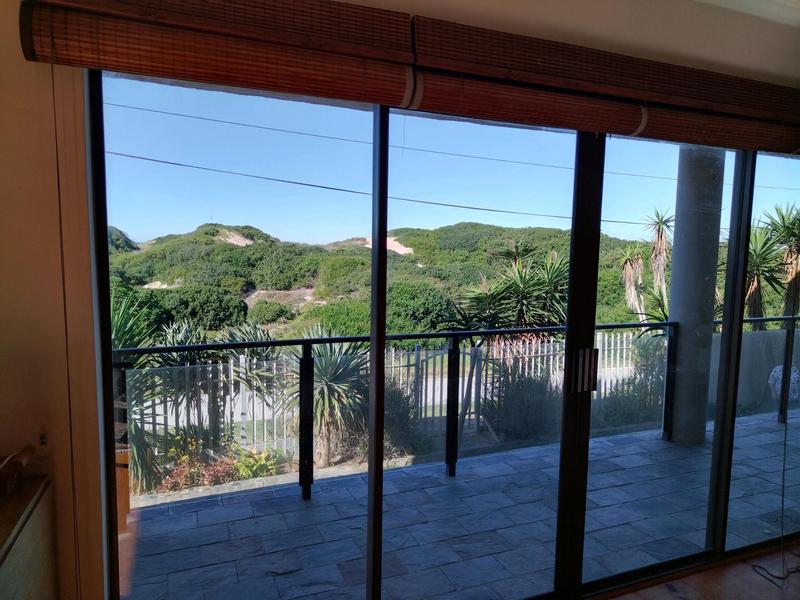 8 Bedroom Property for Sale in Bluewater Bay Eastern Cape